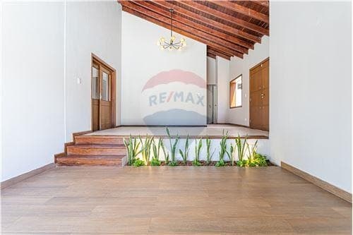 Vendo/alquilo casa de 3 dormitorios en suite en Fernando de la Mora!!!!!!, foto 5