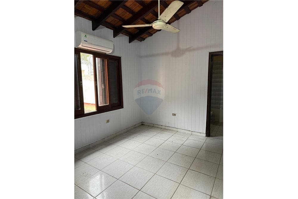 Casa barrio villa aurelia Asunción, foto 4