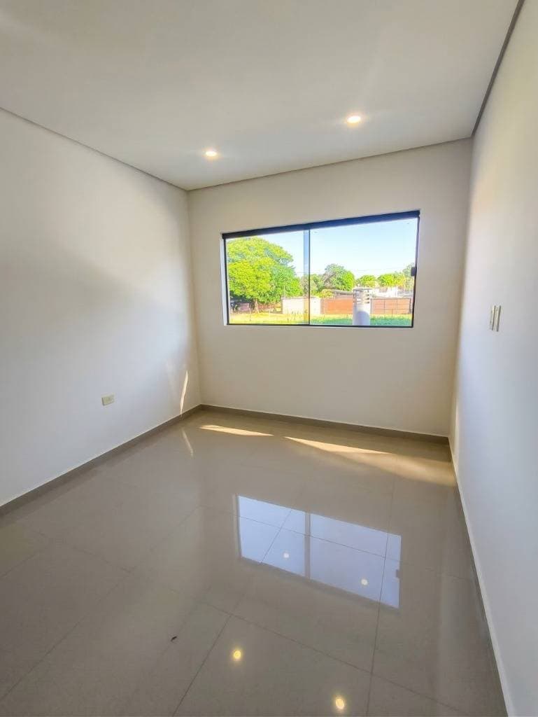 Dúplex de 4 habitaciones con piscina Fernando de la Mora Zona Norte, foto 5