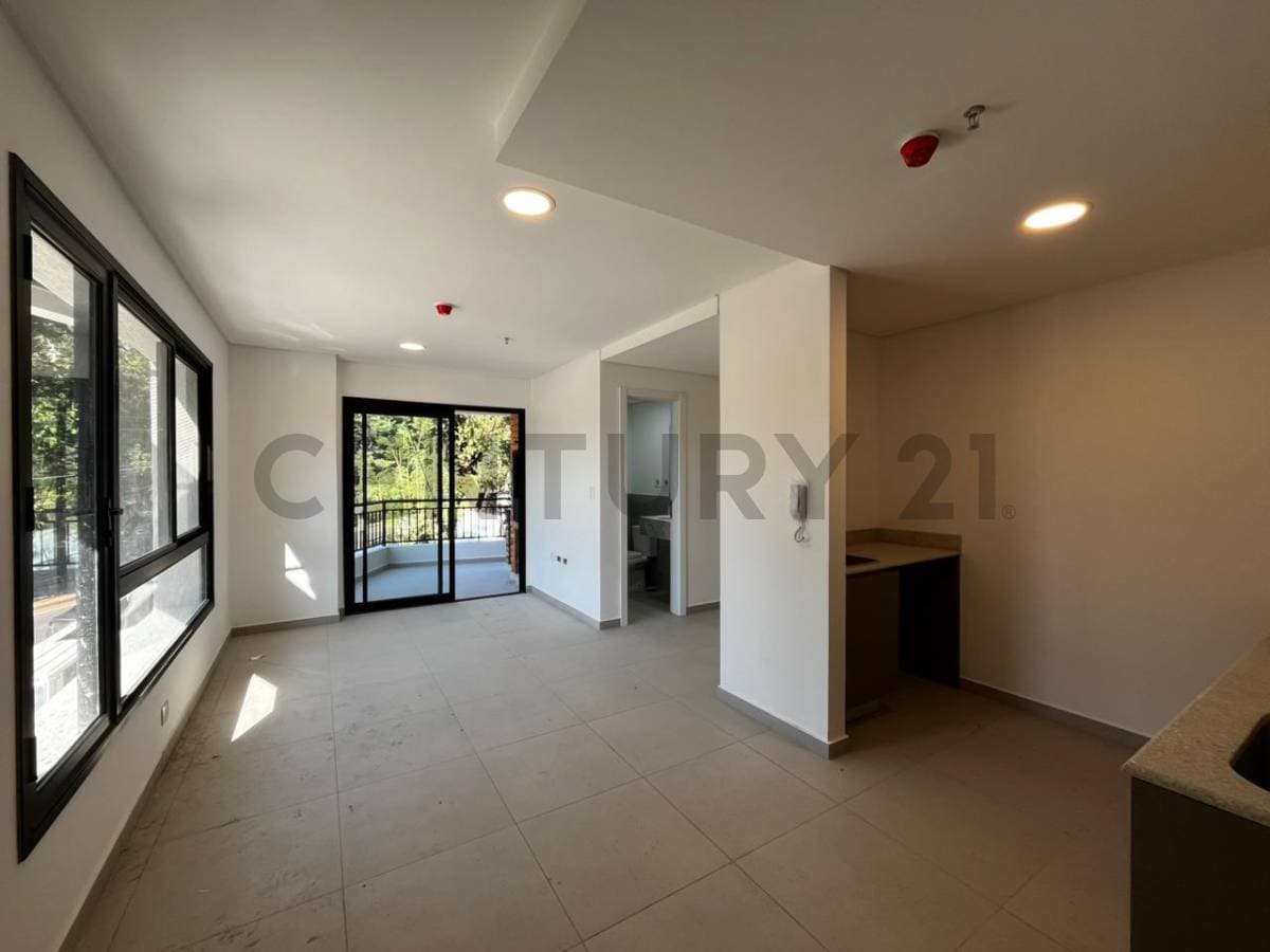 En venta departamento de 3 dormitorios - barrio Las Mercedes