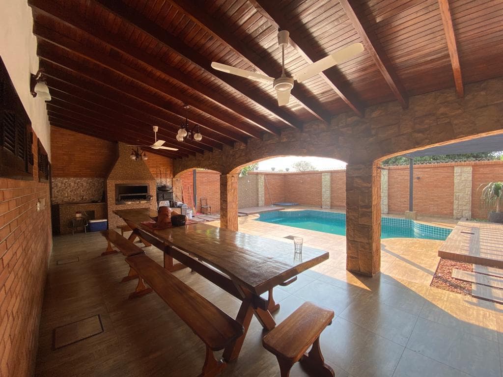 Residencia con piscina en San Lorenzo, foto 4