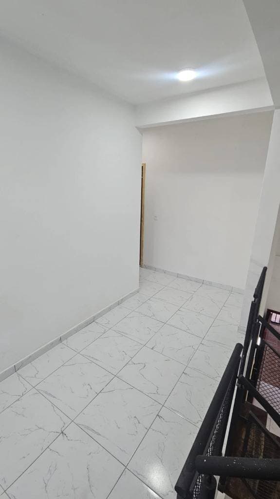 Triplex - zona campus uca Mariano Roque Alonso, foto 5