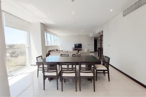 Exclusivo Departamento Amoblado 3 Suites en Alquiler – Villa Morra |2 Cocheras — foto 4