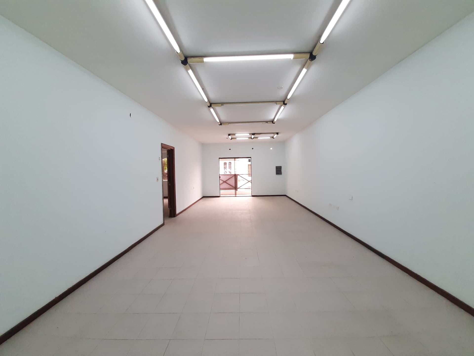 Excelente Edificio De Oficinas En El Centro De Asunción, foto 2