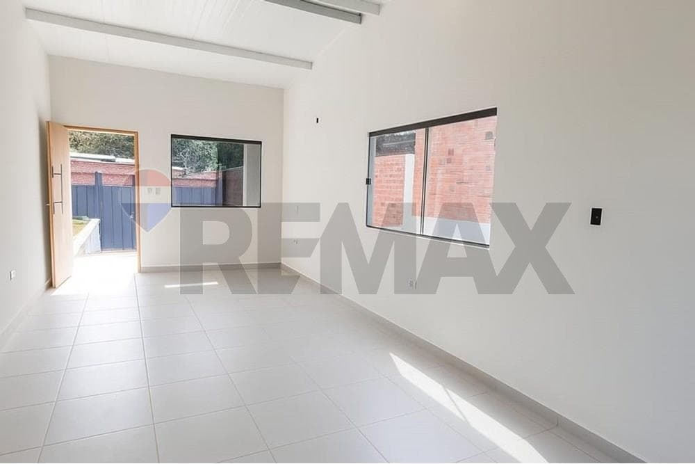 Casa - Venta - San Lorenzo, Paraguay, invierte en un hermoso hogar!, foto 2