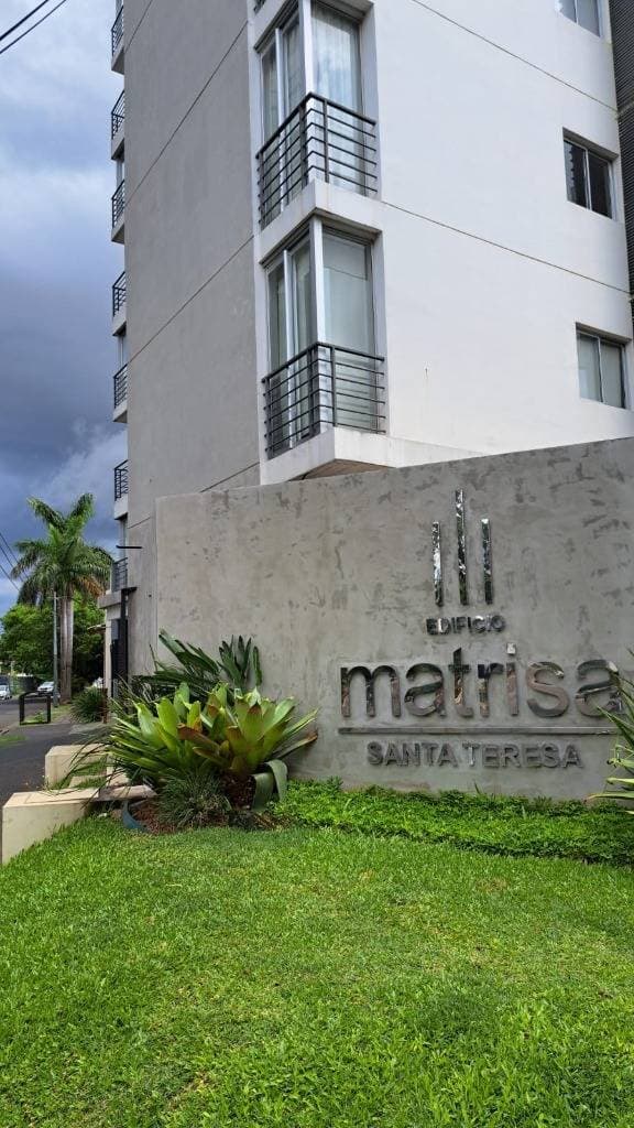 Deparatamento amoblado edificio matrisa avda santa teresa, foto 1