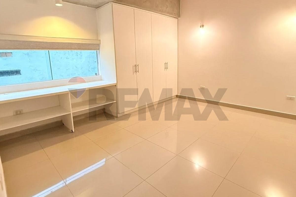 En alquiler duplex en condominio - villa aurelia — foto 1