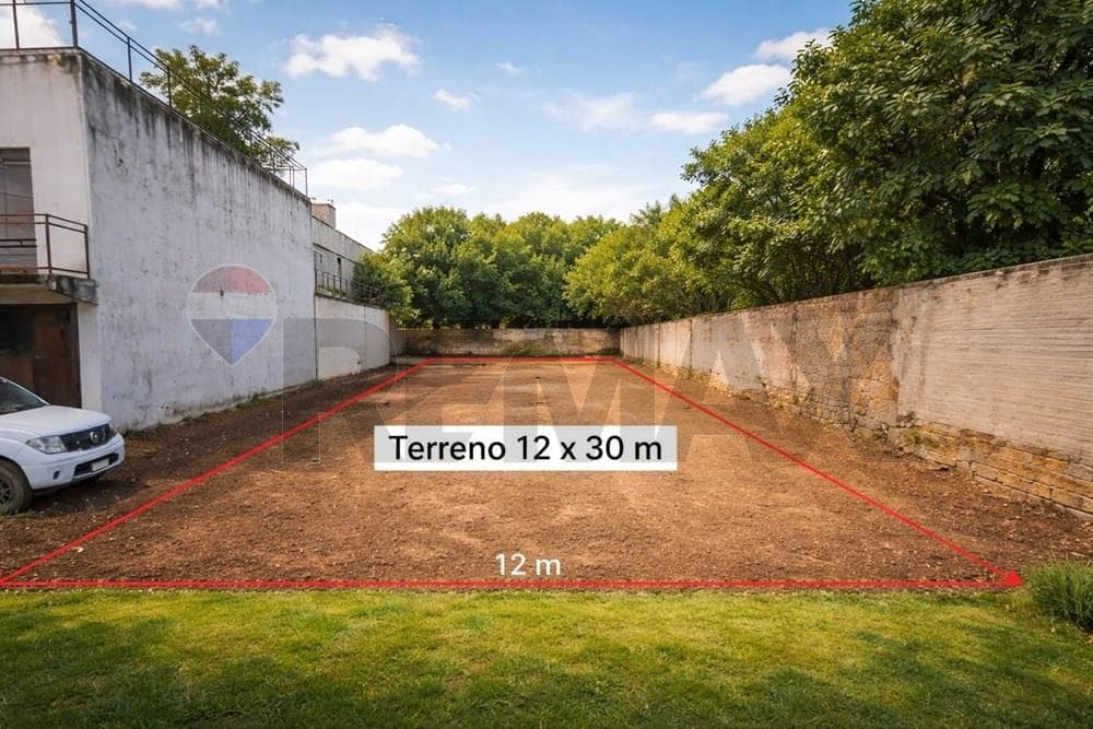 Terreno en Mariano Roque A. limite con Loma Pyta