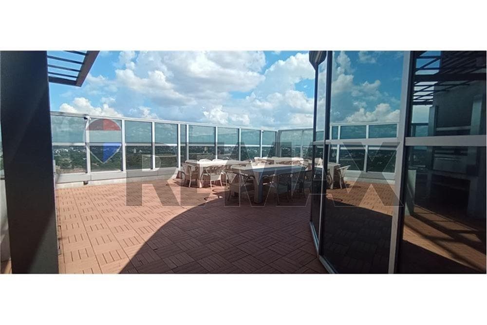 Departamento - Alquiler - Villa Morra, Paraguay 1,300 ₲ Mensual — foto 3