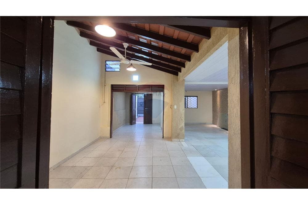de Casa – Barrio Las Mercedes — foto 2