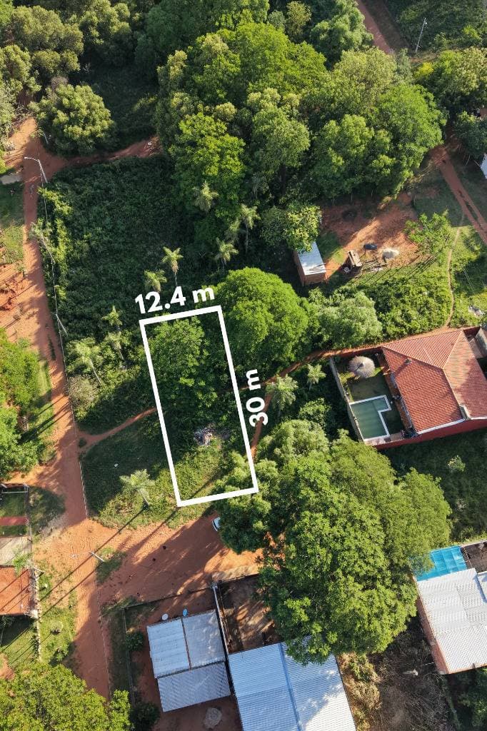 terreno de 12.4 X 30 Luque Cañada Garay, foto 1