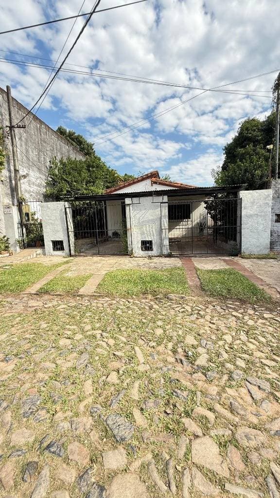Oportunidad única en barrio manora (Carmelitas), zona premium de Asunción, foto 3