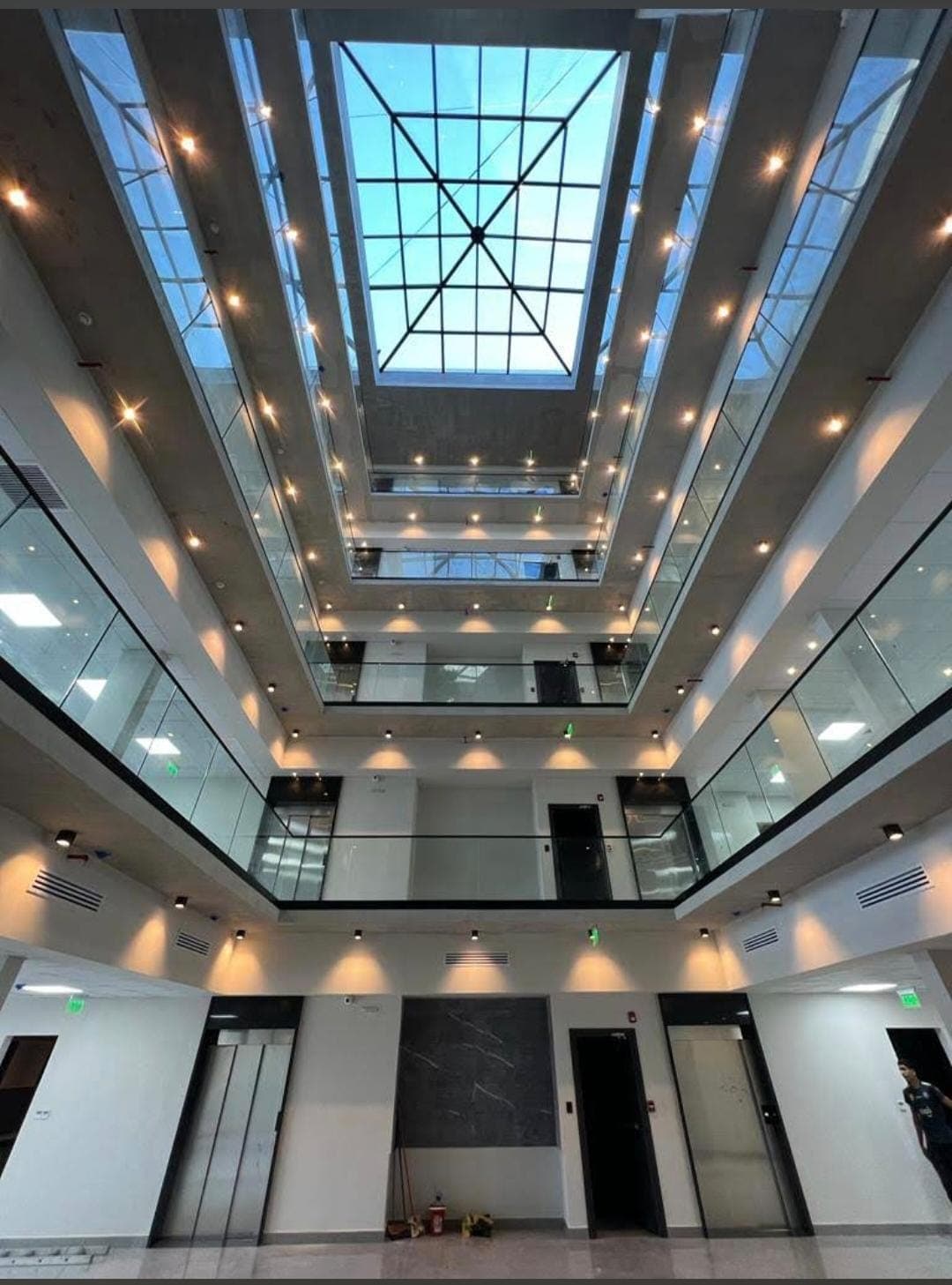 Oficinas disponibles en edificio eteria desde usd 825, foto 3