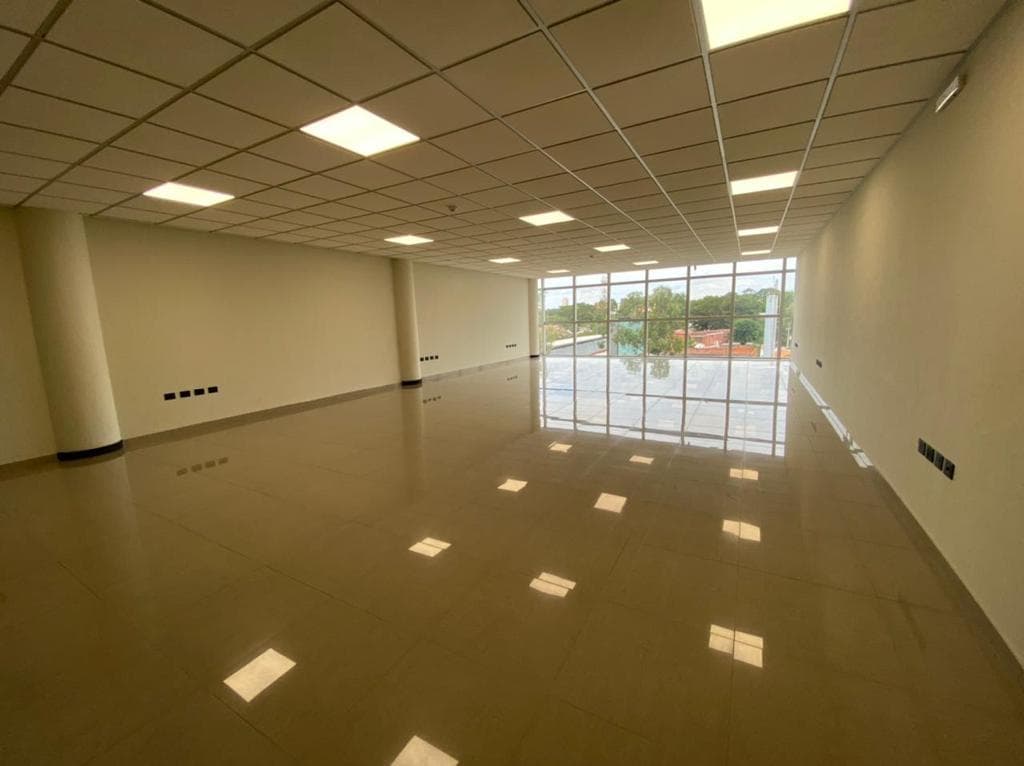 En alquiler, oficina corporativa de 150m2; avenida san martin