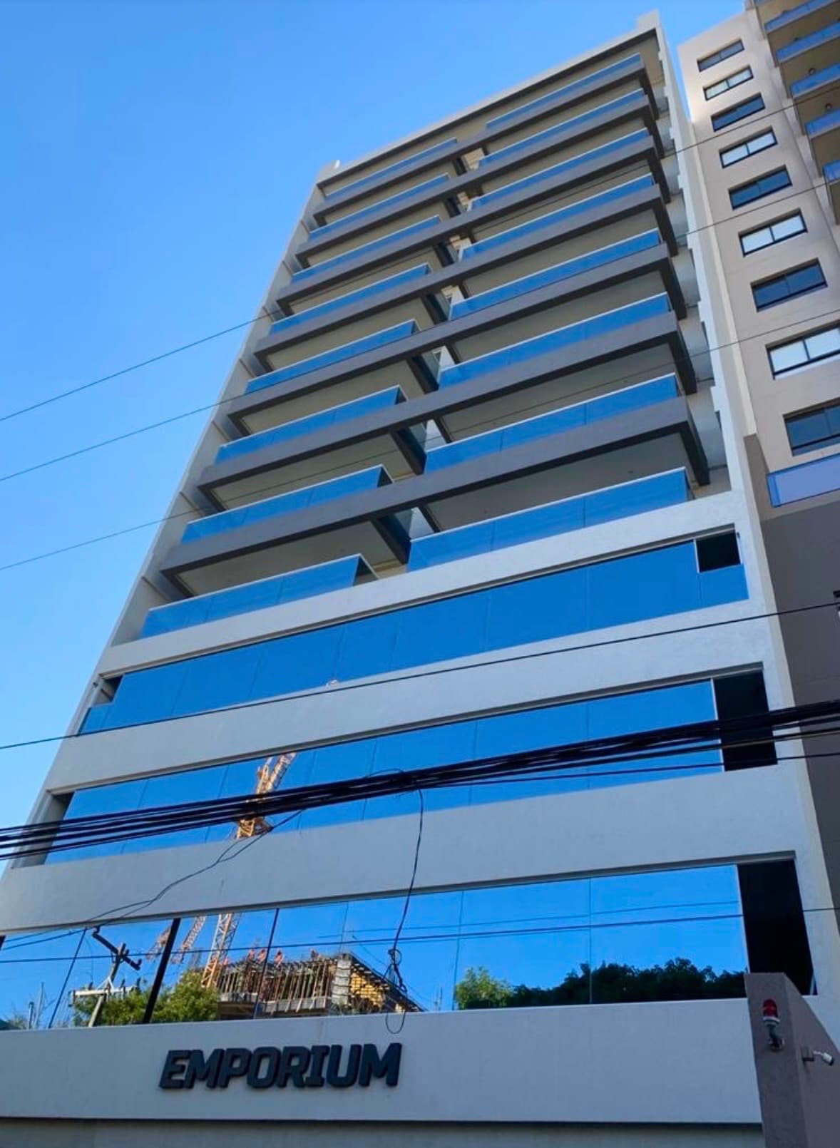 Hermoso departamento de 2 Dormitorios Sobre Molas Lopez — foto 1