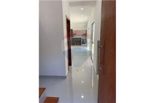 Duplex-Venta-PY Central Lambaré Corochire COD.73, foto 5