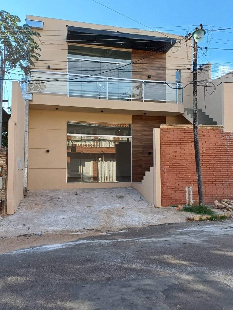 Salones Comerciales En El Barrio Trinidad, foto 1