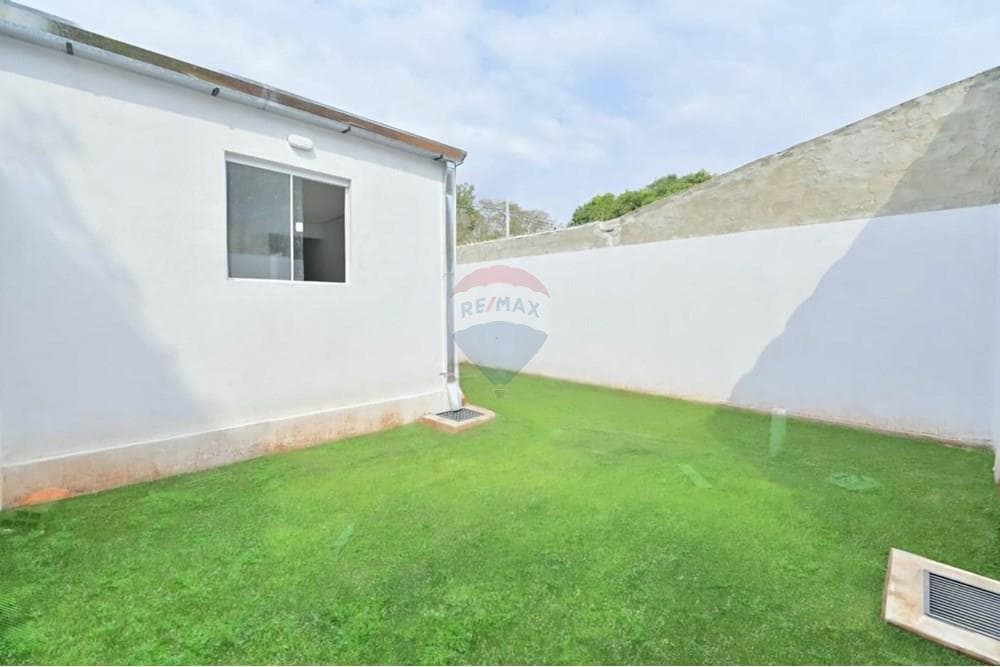 Duplex de 1 planta en Luque, zona maka'i, foto 2