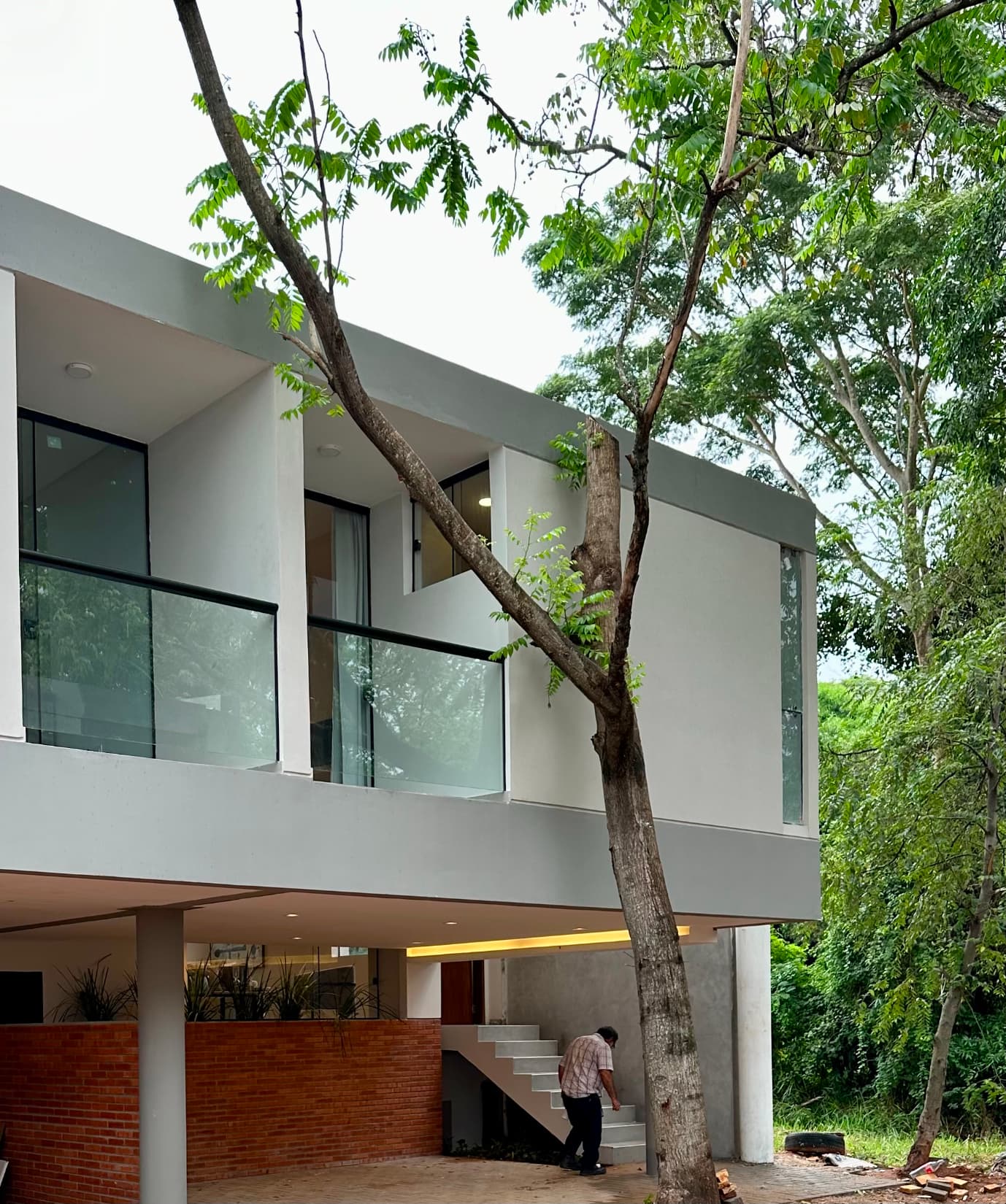 Vendo duplex en barrio cerrado en Luque
