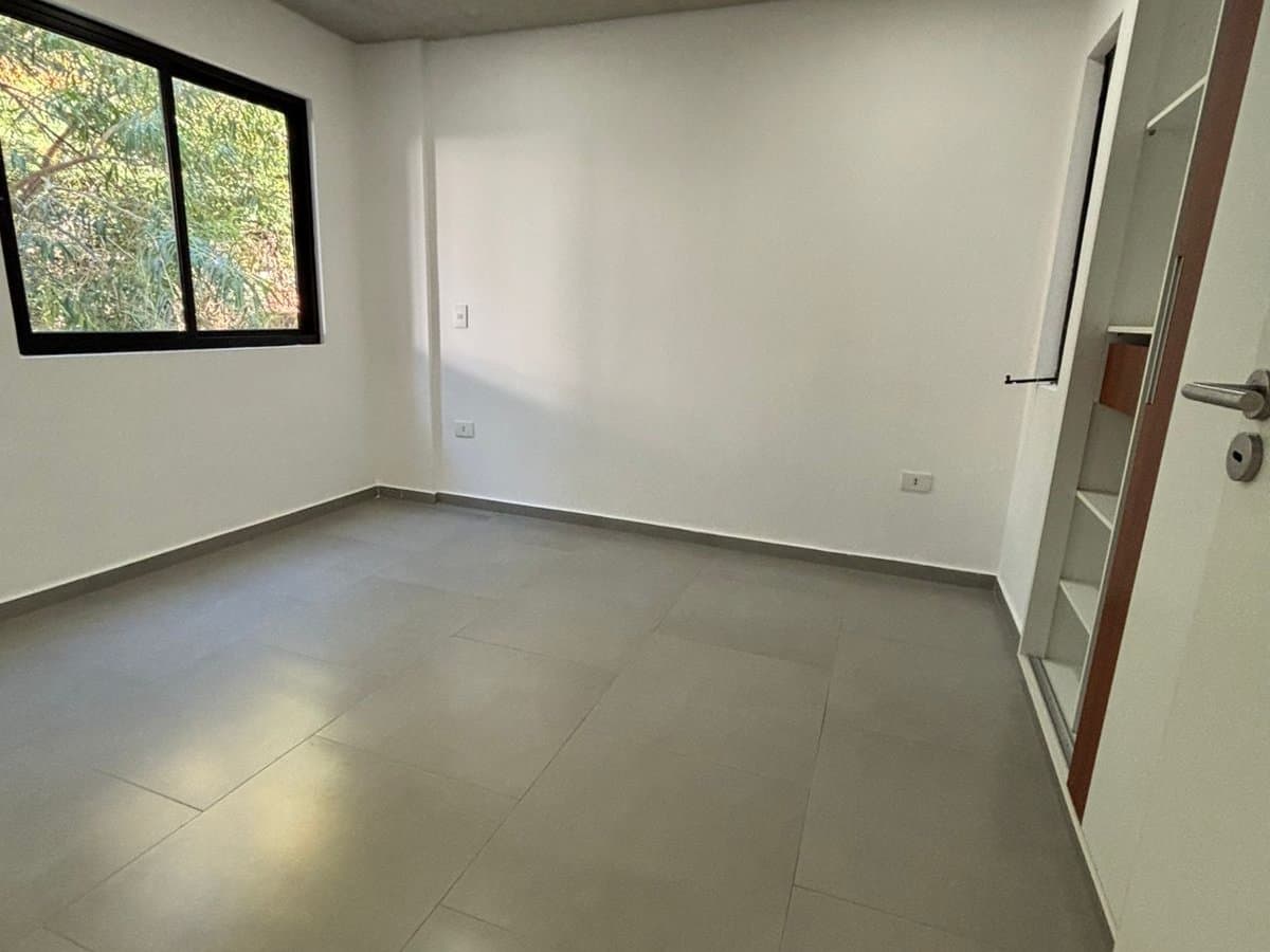 Departamento 2 dormitorios en Lambaré — foto 2