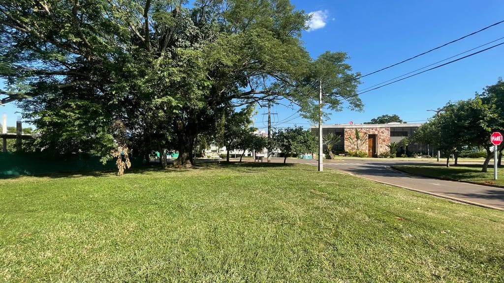 terreno en esquina con vista a la laguna en Aqua Village, foto 3