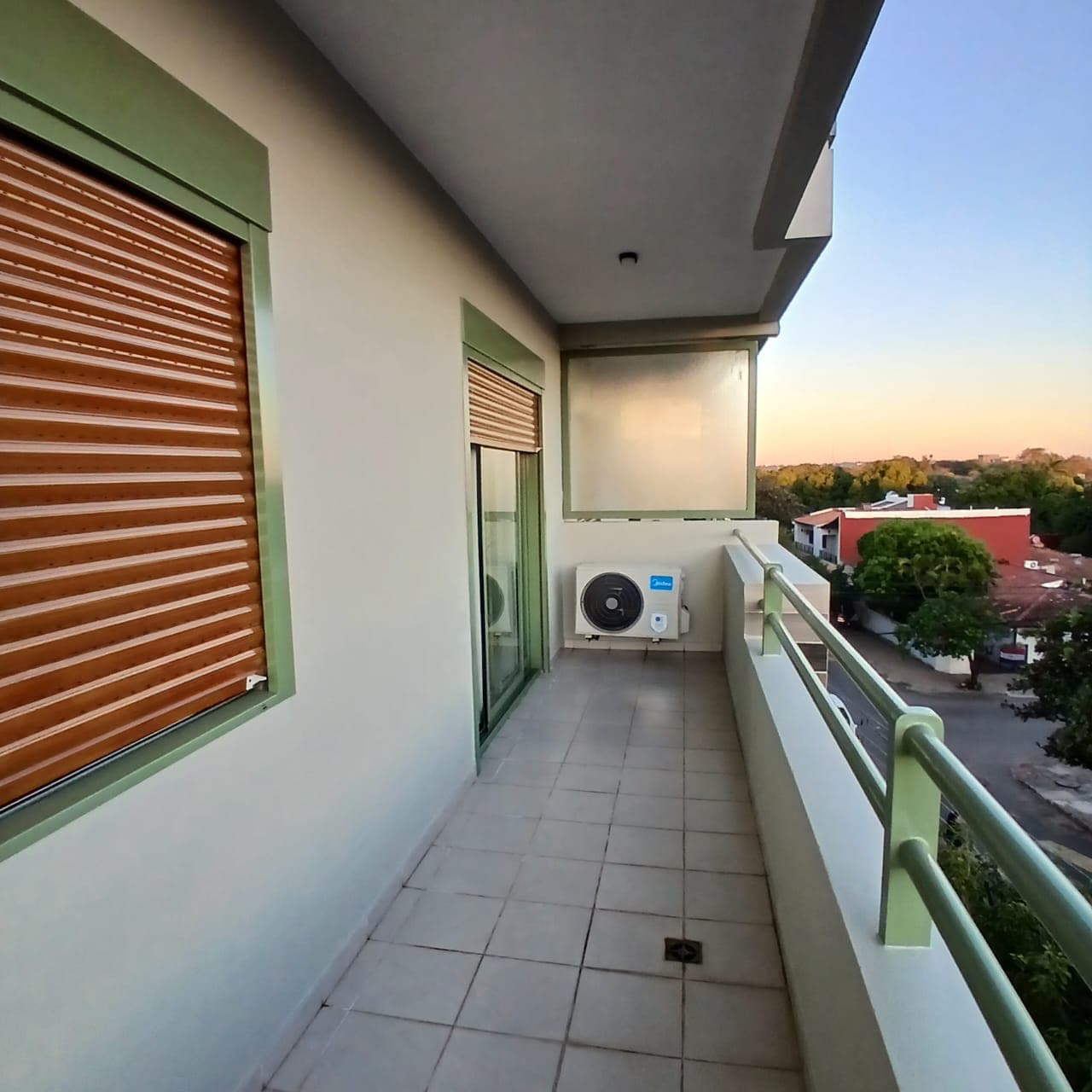 Departamento Amoblado de 2 Dormitorios en Asunción – Cochera Incluida, foto 4