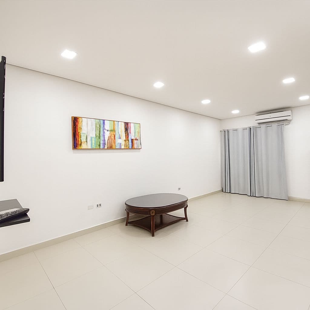 *edificio administrativo en alquiler – sobre av. Félix bogado*, foto 5