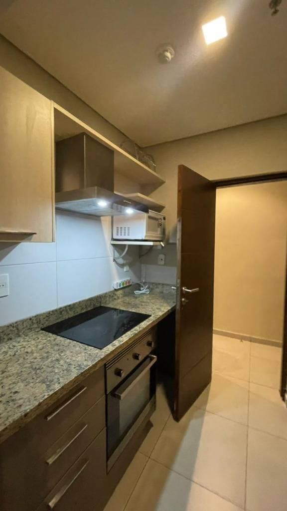 Departamento de dos habitaciones amoblado en Alquiler Bosques de Villa Morra, foto 5