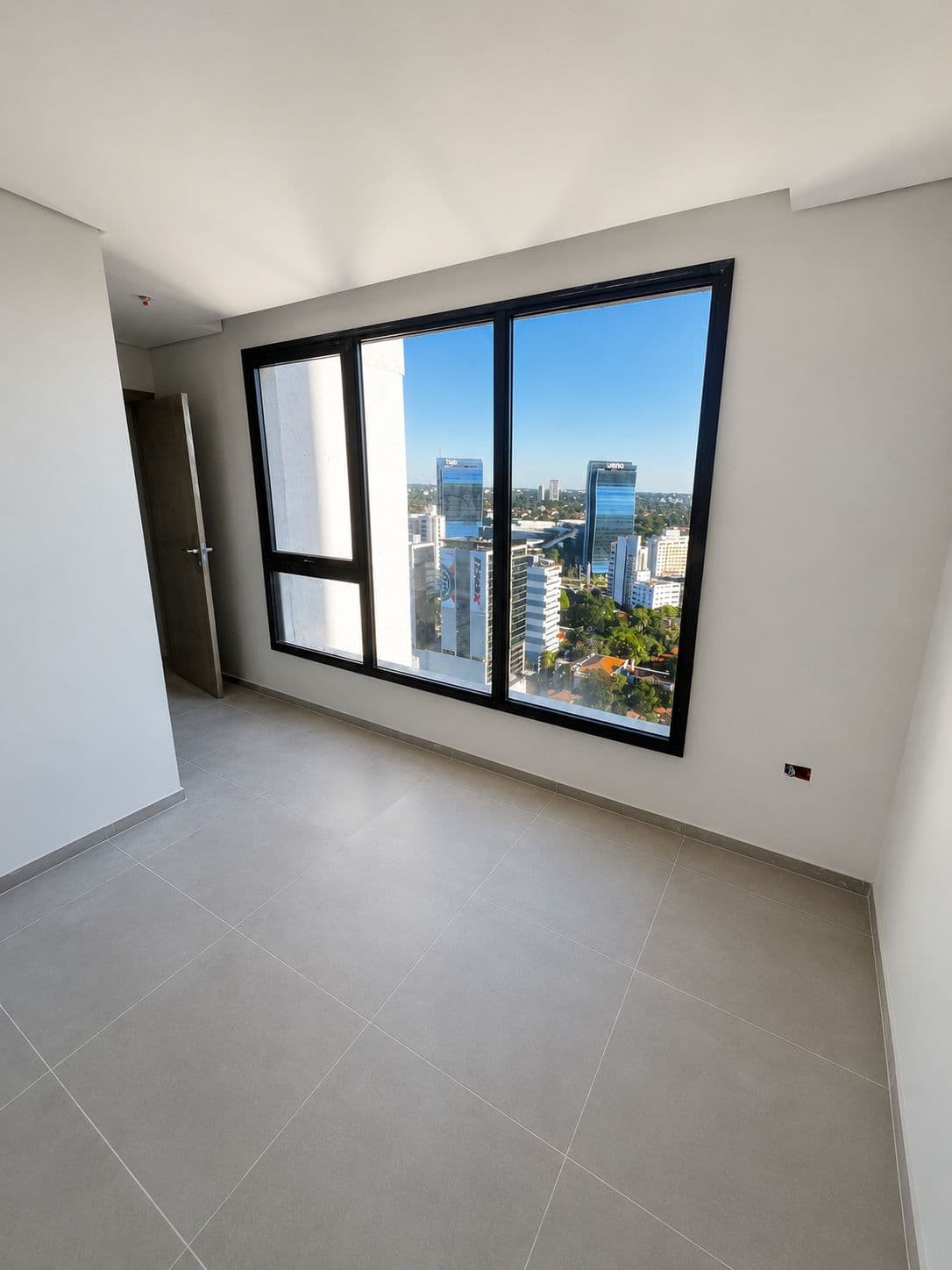 En Venta | Exclusivo Penthouse sobre Av. Molas López — foto 5