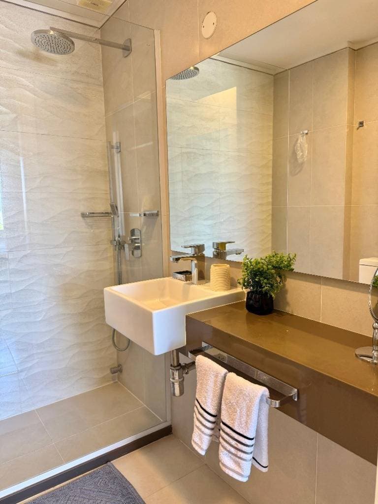 En Venta Departamento De 2 Dormitorios En Aqua Village, foto 5