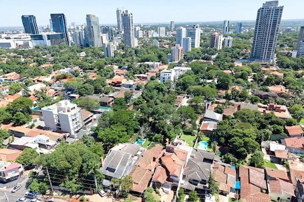 En Venta Terreno con Casa demoler o refaccionar- Ycua Satí, Asunción,Paraguay — foto 5