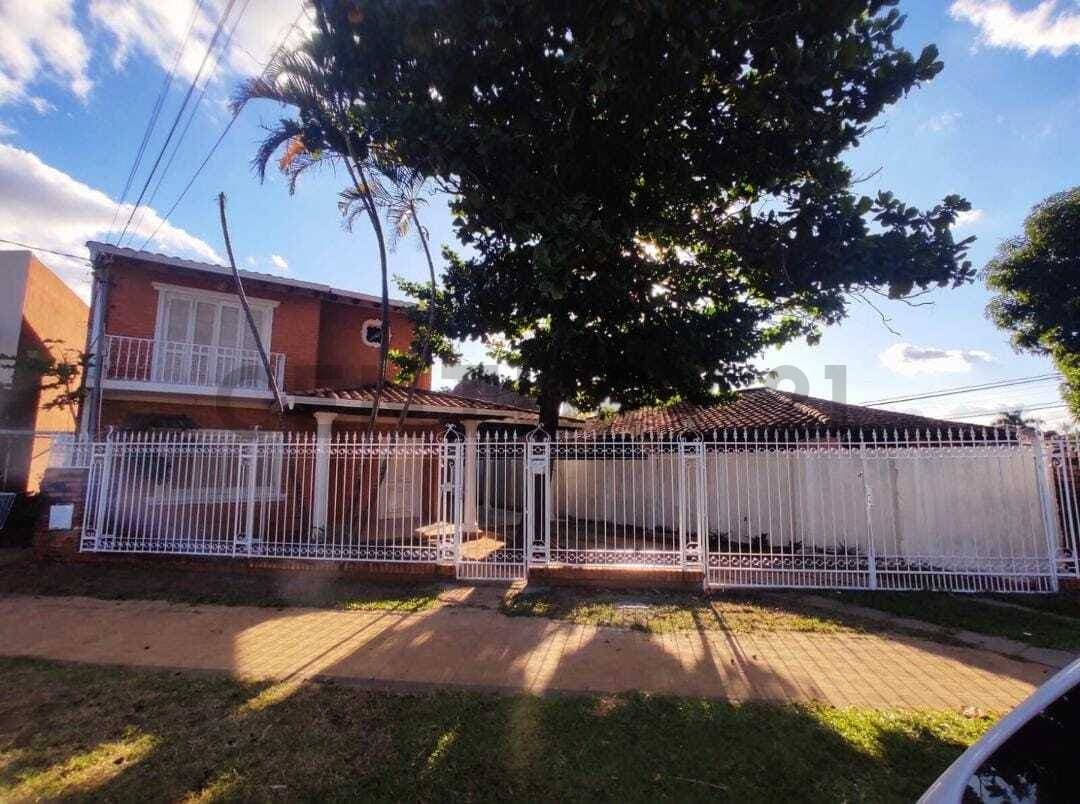 de Casa en Luque, Central, foto 4