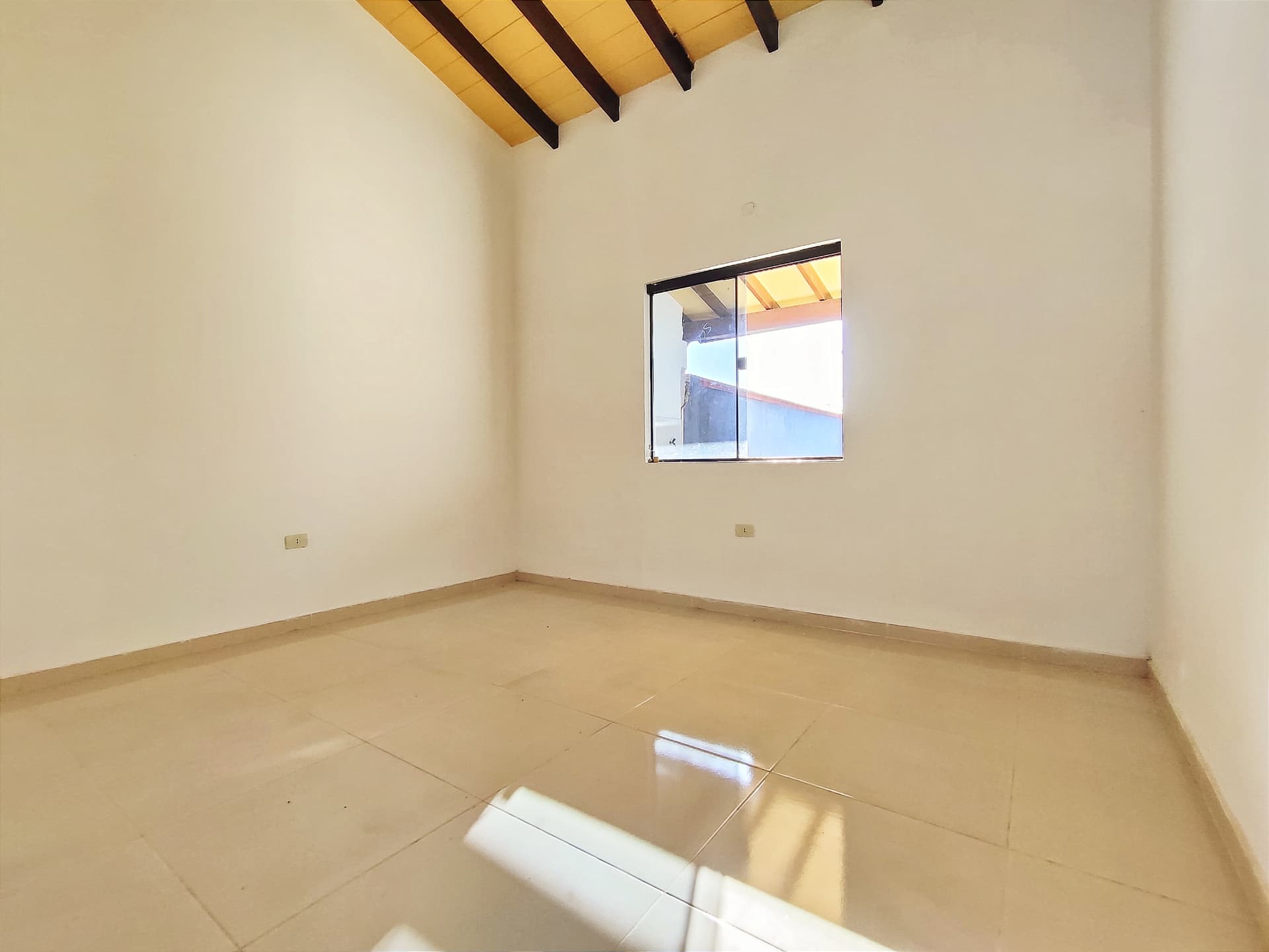 Chalet a estrenar - Ñemby, foto 5