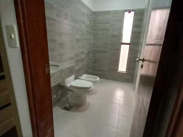 Duplex a estrenar en lambare, foto 4