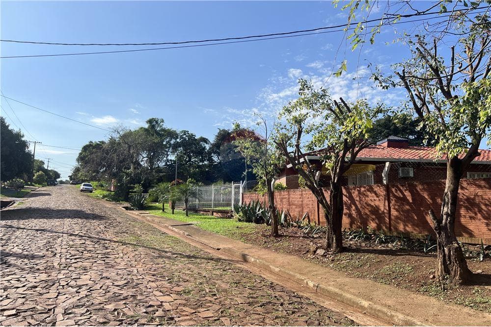Casa - Venta - Encarnación, Paraguay, foto 1