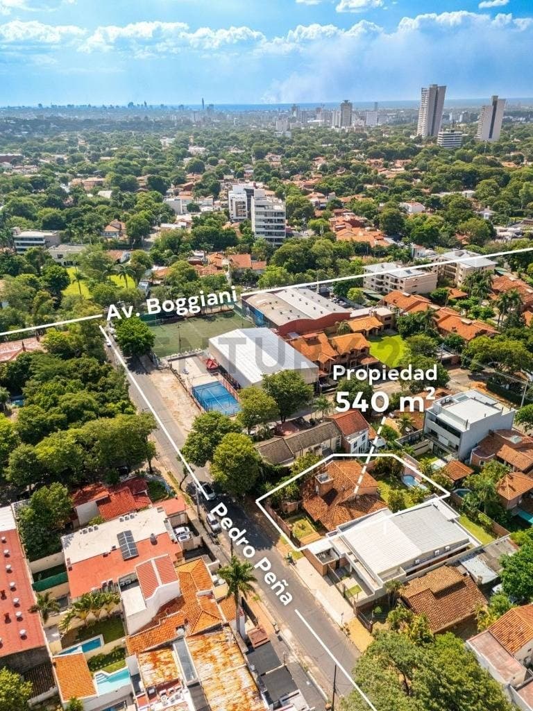 De amplia propiedad a refaccionar o demoler en el barrio villa aurelia — foto 3
