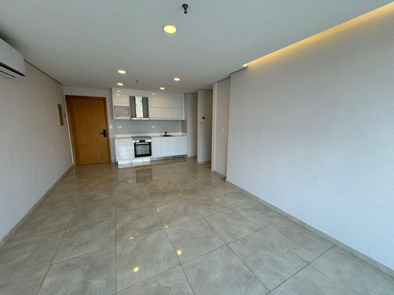 Depto de 2 dormitorios sin muebles sobre santa teresa — foto 5
