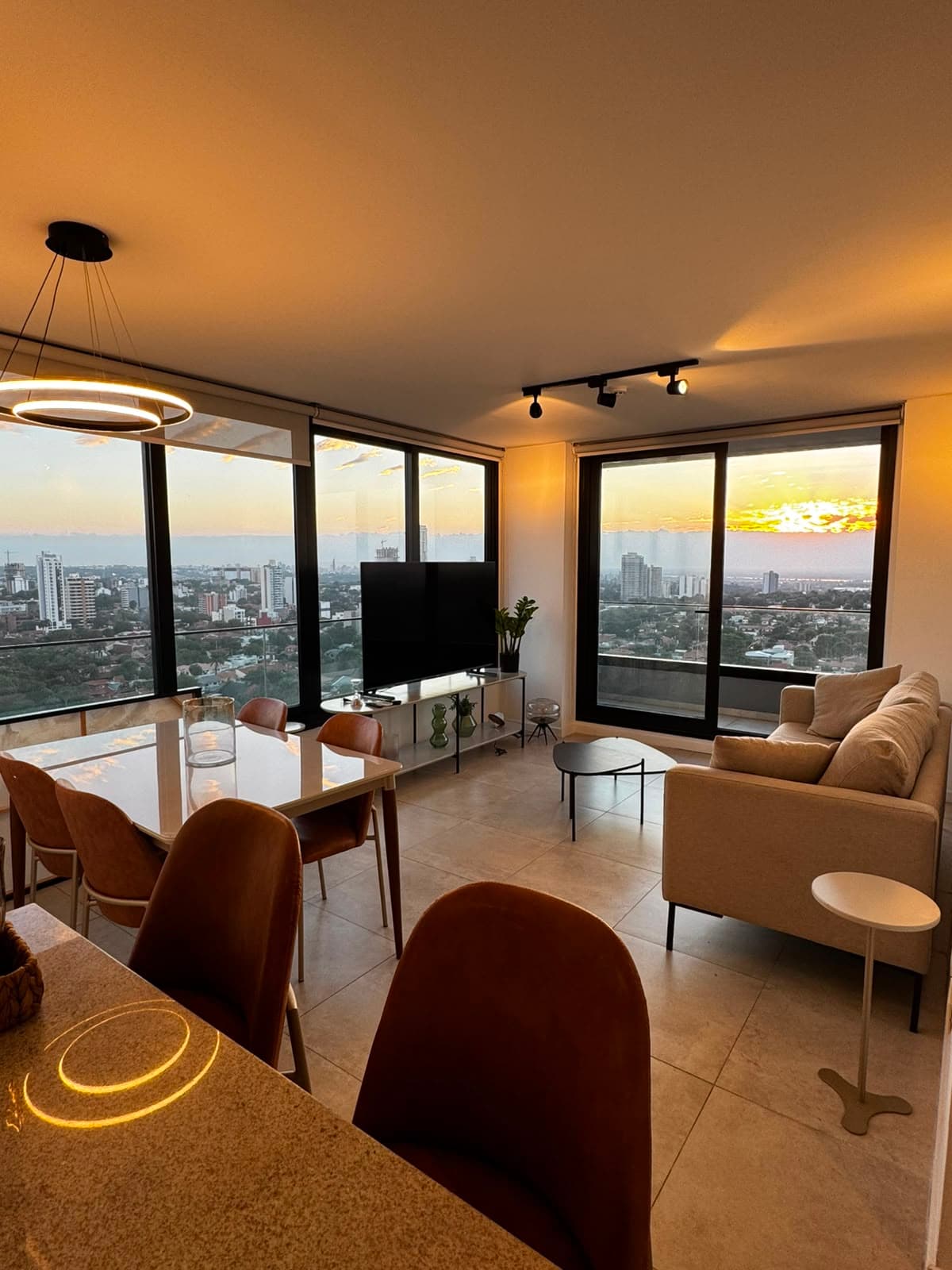 Departamento amoblado de 2 dormitorios en edificio feel, foto 2