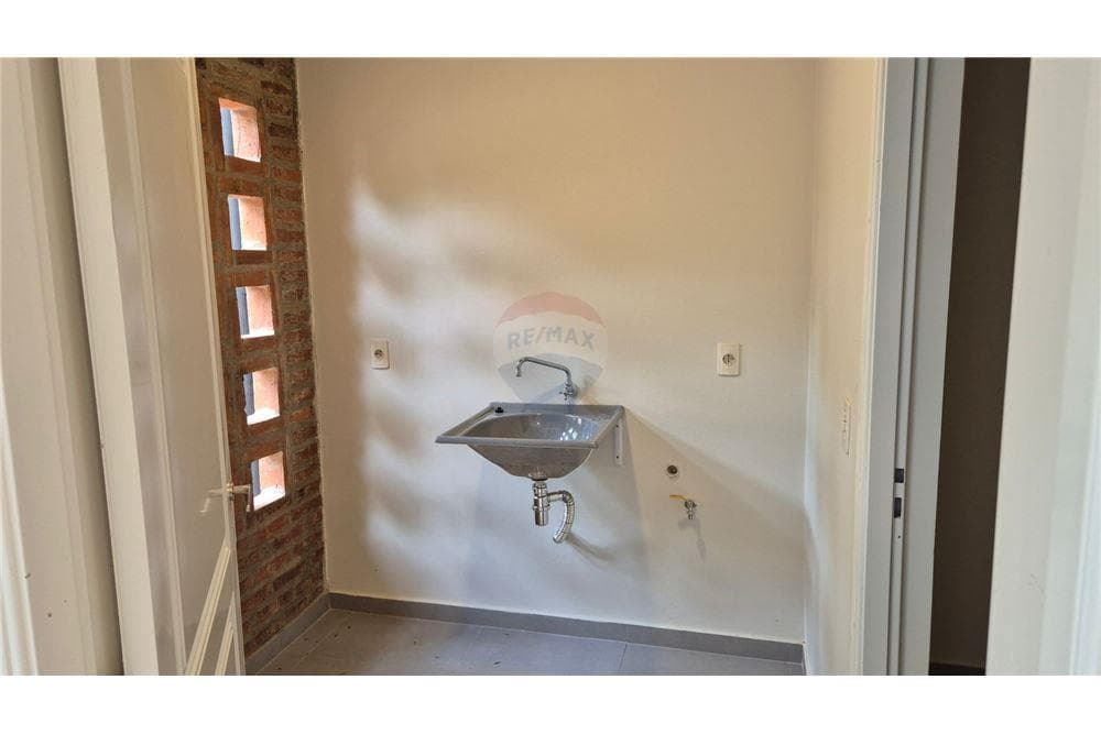 Duplex a estrenar en san isidro, lambare, foto 2