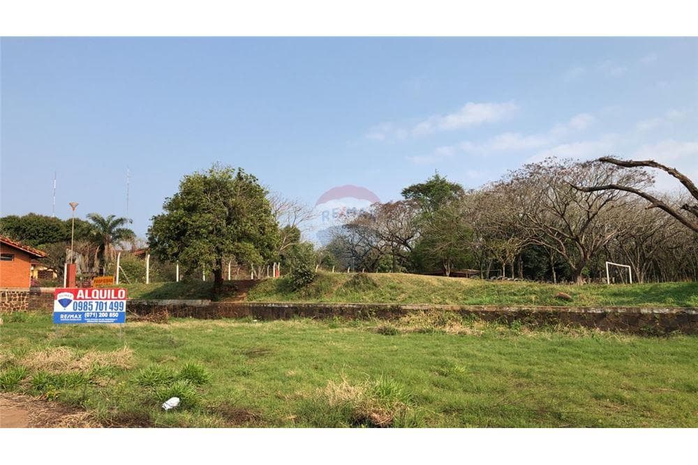 Terreno - Alquiler - Encarnación, Paraguay, foto 1