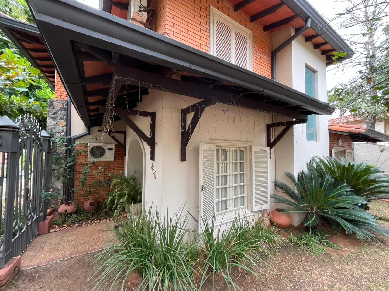 En venta casa en barrio felicidad, foto 3