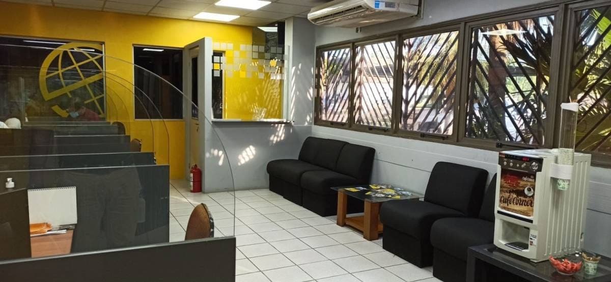 En Alquiler Depósitos con Oficinas en el Complejo Barrail, foto 5