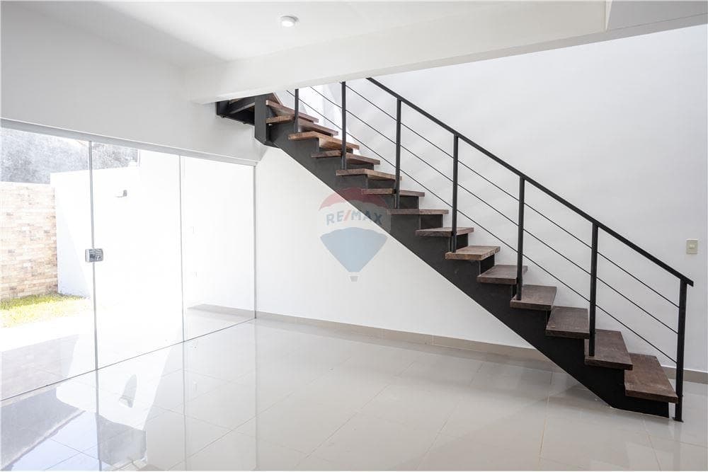 En Venta Dúplex Luque, foto 3