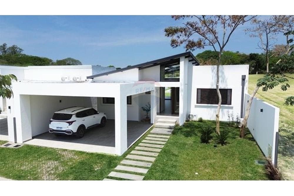 Residencia en Mariano Roque Alonso surubi'i, foto 1