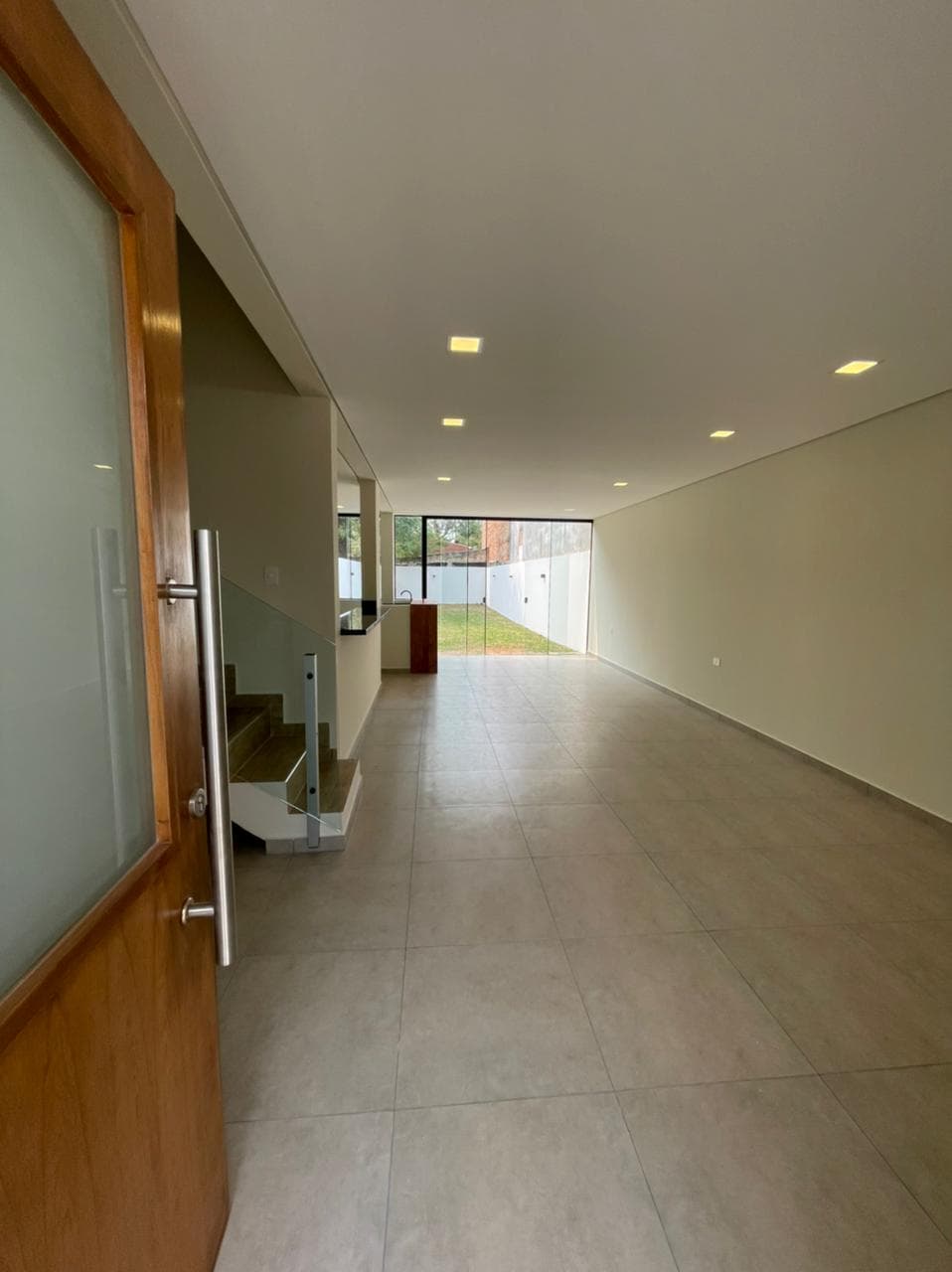 Duplex a Estrenar en Luque - Zona Los Jardínes, foto 2