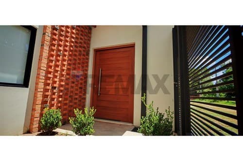 Casa-Venta-PY Cordillera San Bernardino, foto 2