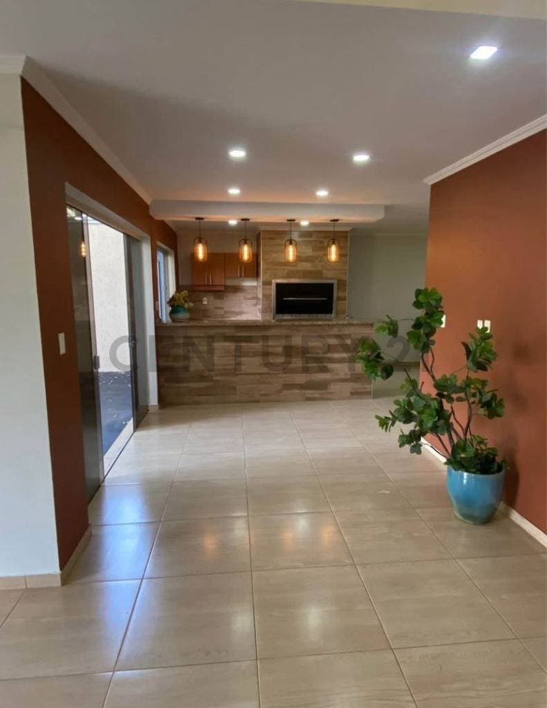 de Casa en Luque, Central — foto 2