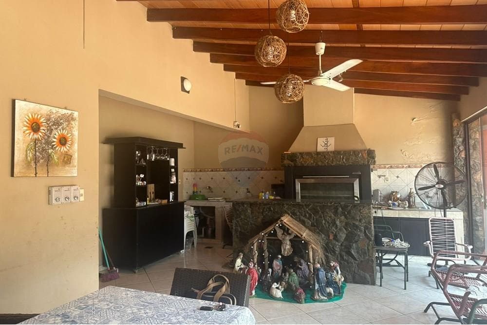 Casa con piscina en barrio san vicente, foto 5