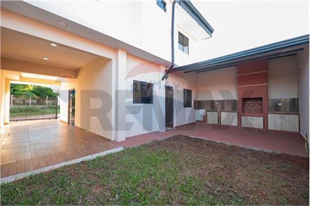 Duplex - Alquiler - Villa Elisa, Paraguay — foto 2
