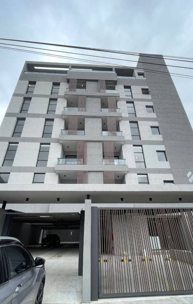 Alquilo departamento de 1 dormitorio en ycua sati